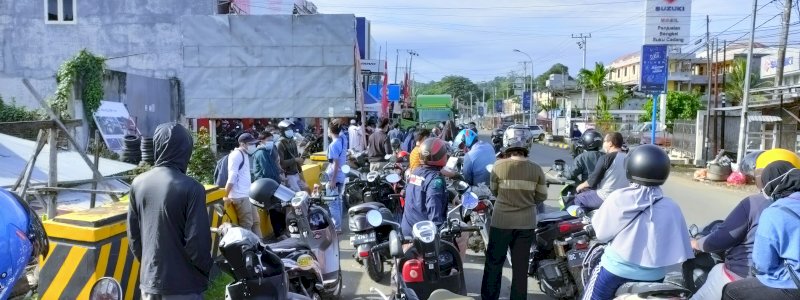 Antre Sejak Pagi, Warga Sambut Antusias Layanan Servis Gratis Honda di Sulbar