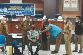 Dandim dan Kapolres Selesai Divaksin COVID-19, Bupati Jeneponto: Tidak Ada Pemerintah Mau Bunuh Rakyat