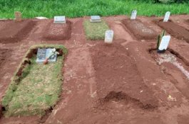Begini Penampakan dan Penyebab 7 Makam yang Amblas di Pemakanan COVID-19 Depok