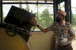 Musnahkan Bibit Ilegal dari Luar Negeri, Balai Karantina Makassar Ingatkan Ancaman Denda Rp10 Miliar