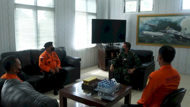 Kepala Basarnas Sulsel dan Komandan Lanud Hasanuddin Koordinasi Tingkatkan Pelayanan