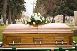 10 Hari Disemayamkan, Mayat Wanita di Dalam Peti Ini Tiba-tiba Keluarkan Bayi