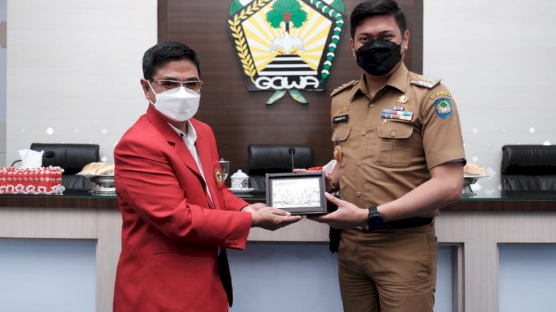 Dekan Paparkan Peralihan FT Unhas Jadi Institut Teknologi di Hadapan Bupati Gowa