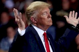 Selama Menjabat Presiden AS, Kekayaan Donald Trump Menurun