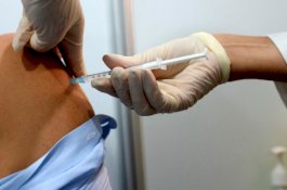 Tertidur hingga Larut Malam Usai Divaksin oleh Perawat Palsu, Pasangan Lansia Kehilangan Perhiasan Emas 80 Gram