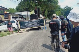 Terima Aksi Unjuk Rasa Aliansi Peduli UMKM, Sekda Parepare Ajak Diskusi