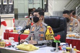 Kapolda-Wakapolda dan PJU Polda Sulsel Ikuti Rapim Polri Tahun 2021 Secara Virtual
