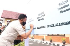 Bupati Bantaeng Hadiri Pencanangan Polres Bantaeng Membangun Zona Integritas
