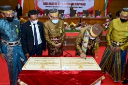 Hari Jadi Ke-677 Sidrap, Nurdin Abdullah Resmikan 2 Proyek