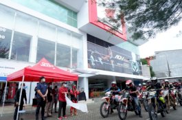 Dilepas Wagub, Asmo Sulsel Tantang Anak Muda Lewat Honda CRF 150L Day