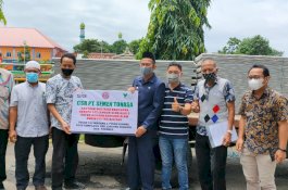 PT Semen Tonasa Bantu Warga yang Terdampak Bencana Angin Puting Beliung di Pangkep