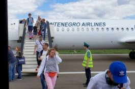 Pilot Pesawat Tiba-tiba Pingsan dalam Penerbangan, Hampir Celakakan 90 Penumpang