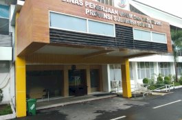 Nurdin Abdullah Tersangka, Pintu Masuk Kantor Dinas PU Sulsel Digembok