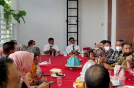 Kumpulkan Pejabat di Rumah Pribadi, Bupati Andi Utta Janji Datangkan Investor Asing ke Bulukumba