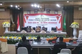 Pemkot Parepare Serahkan Ranperda Penyelenggaraan Pendidikan ke DPRD