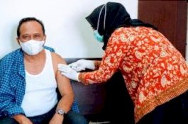 Ikut Vaksinasi Tahap Kedua, Anggota DPRD Wajo Mengaku Lebih Percaya Diri