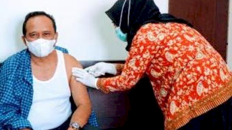 Vaksinasi tahap kedua berlangsung di Kabupaten Wajo, Kamis (4/3/2021).