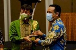 Raih TPAKD Awards, Plt Gubernur: Ini dari Nurdin Abdullah untuk Sulsel