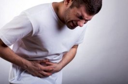 Usus Pria Ini Meledak Setelah Makan Pangsit Malam-malam