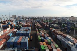 Di Tengah Badai Pandemi COVID-19, Pelindo IV Catat Pertumbuhan Trafik Arus Kapal