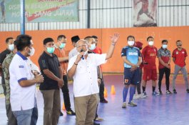 Semangati Tim Futsal yang Disiapkan ke Porprov, Bupati Jeneponto Janjikan Bonus jika Raih Medali