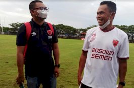 Performa Pemain PSM Makassar Terus Meningkat, Pelatih Syamsuddin Batola Ingatkan Hindari Cedera