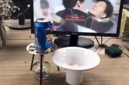 Tutorial Membuat Popcorn di YouTube Jadi Petaka, Gadis Ini Tewas dan Satunya Lagi Terluka Parah