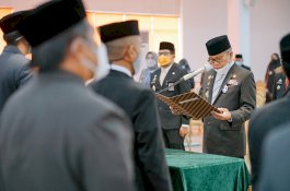 Adi Hidayah Dilantik Jadi Kepala Disdukcapil Parepare