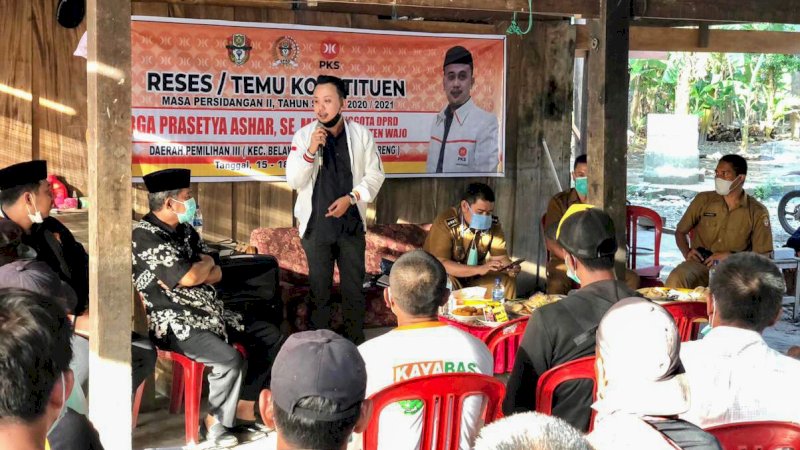 Warga Wattang Wajo Minta Perintisan Jalan Tani saat Reses Legislator Arga Prasetya