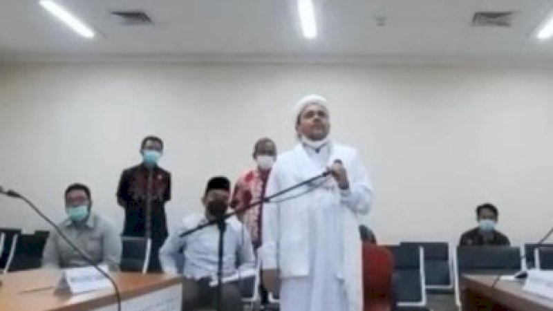 Detik-Detik Habib Rizieq Shihab Marah dalam Sidang dan Tegasnya Hakim Asal Makassar