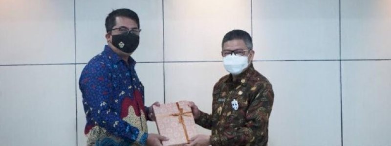 Serahkan LKPD, Wali Kota Parepare Harap Kembali Raih Opini WTP