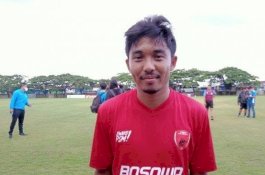 Dapat Tugas Khusus, M Arfan Siap Jinakkan Marc Klok