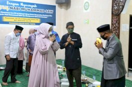 Hadiri Isra Mikraj di Jalan Sukamaju, Fatma Ingatkan Warga Patuhi 5M