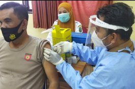 Polsek Jajaran Polres Takalar Jalani Vaksin Covid-19