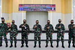 Perwira Alumnus Akademi TNI di Kodam Hasanuddin Terima Sosialisasi Kakak Adik Asuh