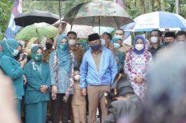 Resmikan Kampung KB Mandiri, Ilham Azikin: Komitmen untuk Kebaikan Bantaeng