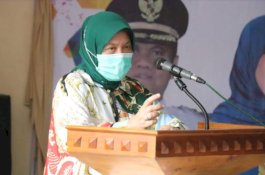 Hasnah Syam Bangga dengan Kepedulian Forum Anak Barru