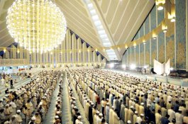 MUI-Pemprov Sulsel: Salat Tarawih dan Buka Puasa Bersama di Masjid Dibolehkan