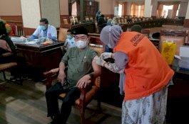 11 dari 62 Anggota dan Staf DPRD Jeneponto Belum Divaksin, Humas: Atas Petunjuk Dokter
