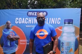 Pelatih Lokal Makassar Ikuti Coaching Clinic Jacksen Tiago