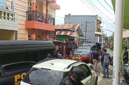 Lokasi yang Digerebek Densus 88 adalah Rumah Terduga Pelaku Bom Bunuh Diri Gereja Katedral