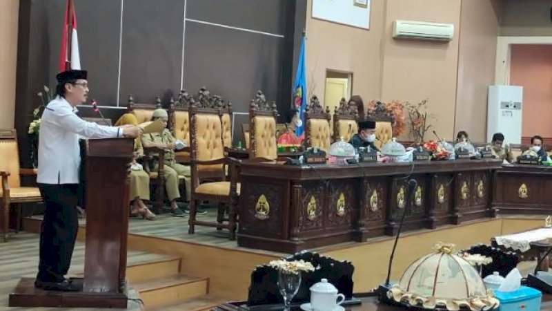 Rapat dipimpin oleh Wakil Ketua II DPRD Jeneponto, Muhammad Imam Taufiq Bohari, Senin (29/3/2021).