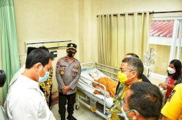 Usai Jenguk Korban, Wakil Ketua DPR RI Azis Syamsuddin Kunjungi Lokasi Ledakan Bom Gereja Katedral