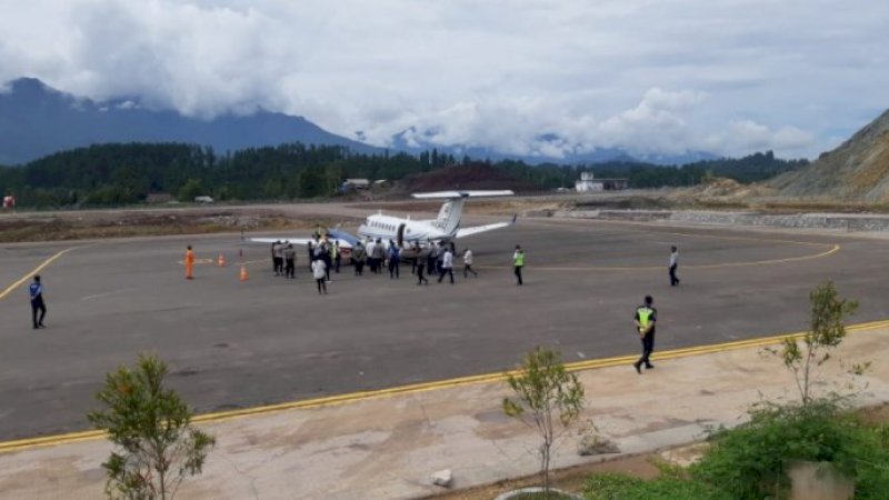 Warga Enrekang Mau Bepergian Naik Pesawat, Lewat Bandara Toraja Saja