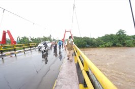 Jalankan Titah Plt Gubernur Sulsel, Dinsos Gercep Distribusikan Bantuan Korban Bencana