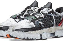 Kesan Gembel dan Acak-acakan, Tapi Siapa Sangka Sepatu Ini Harganya Puluhan Juta