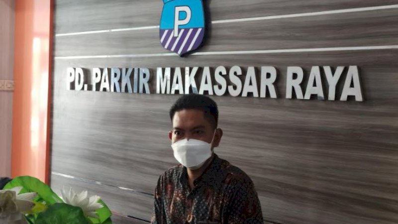 Humas PD Parkir Makassar Raya, Asrul.