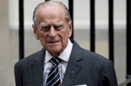 Dilarikan ke RS karena Sakit Dada, Pangeran Philip Suami Ratu Elizabeth II Meninggal