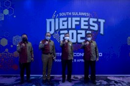 Wali Kota Parepare Dikukuhkan Jadi Tim Percepatan dan Perluasan Digitalisasi Daerah