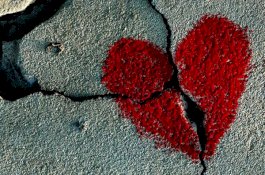 Suami Ingin Ceraikan Istri Gara-Gara Malas Mandi Setiap Hari